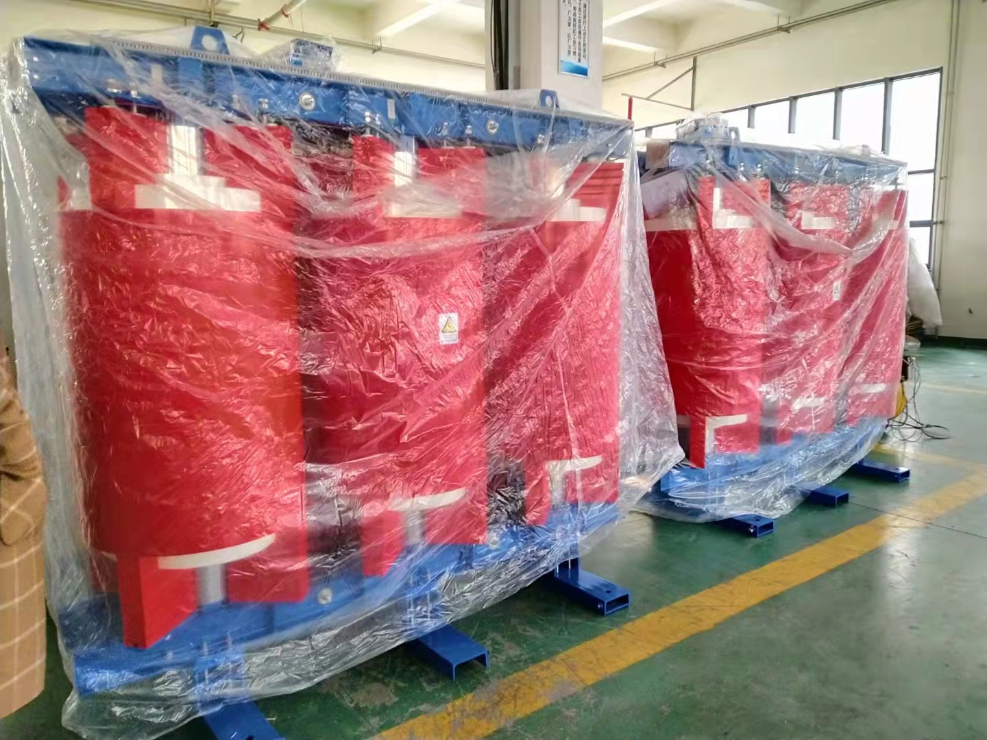 消弧線圈三相接地變中含所用變是怎么回事？